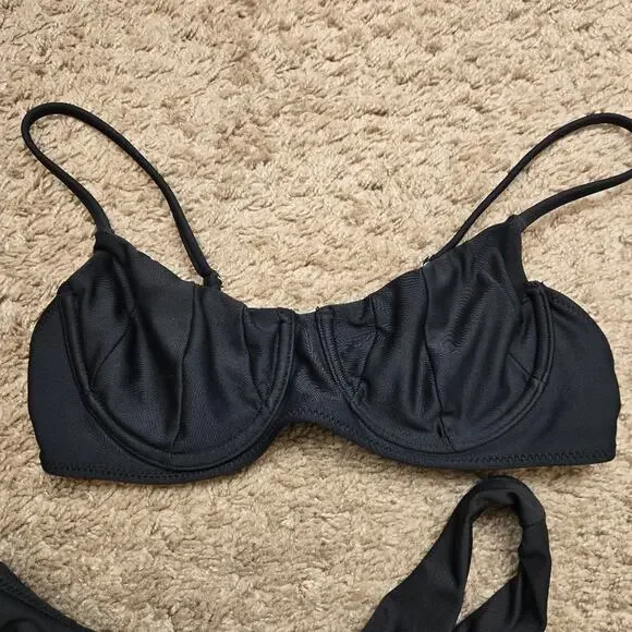 Lahana x Victoria Swim Bikini Set in Black Womens Size M - Picture 7 of 7